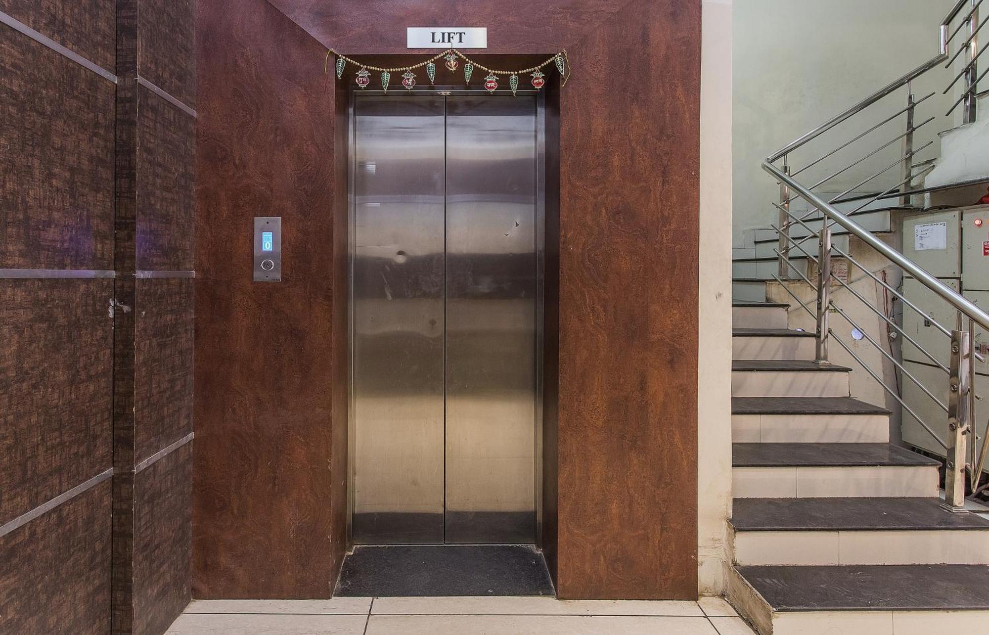 Hotel Mehar Residency Indore Exterior foto